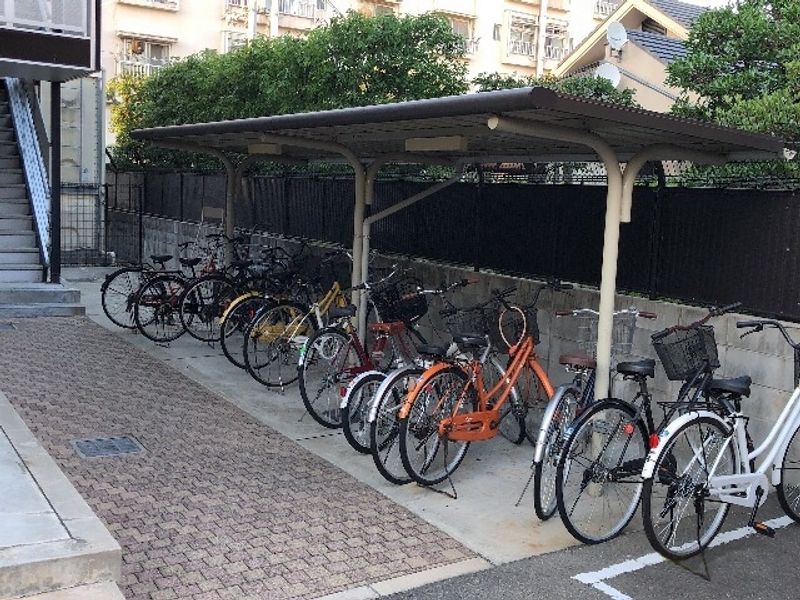 レオパレスエーデル菱屋西 共用部分