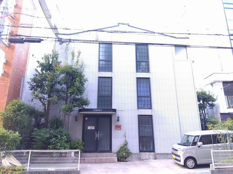 レオパレスＴＯＭＯＭＡＴＳＵ 外観