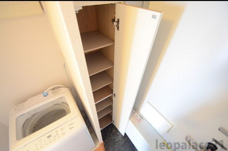 レオパレス永代町ヤシロ 玄関
