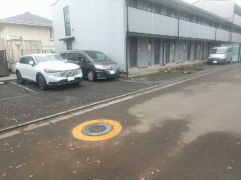 レオパレス葵第１ 駐車場