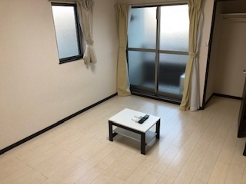 レオネクスト柴Ｑ 居間