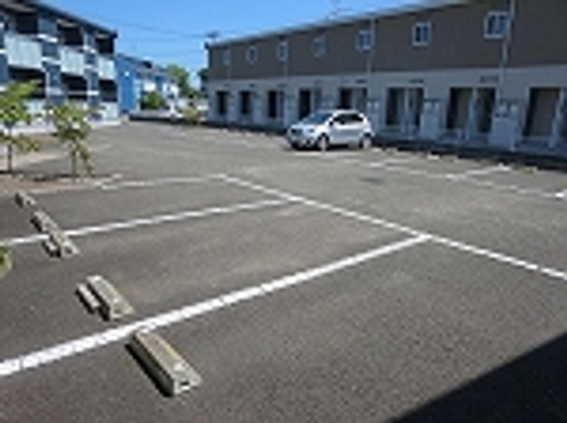 レオネクストサンシャイン　利府 駐車場