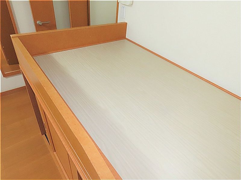レオパレスアカシヤＡ 寝室
