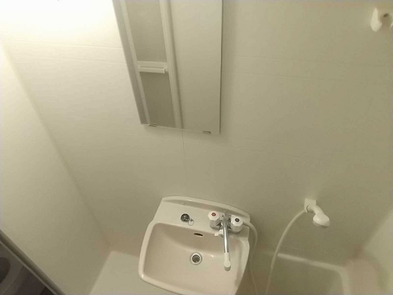 レオパレスメルベーユ 洗面台