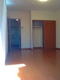 レオパレスレオーノⅢ 居間