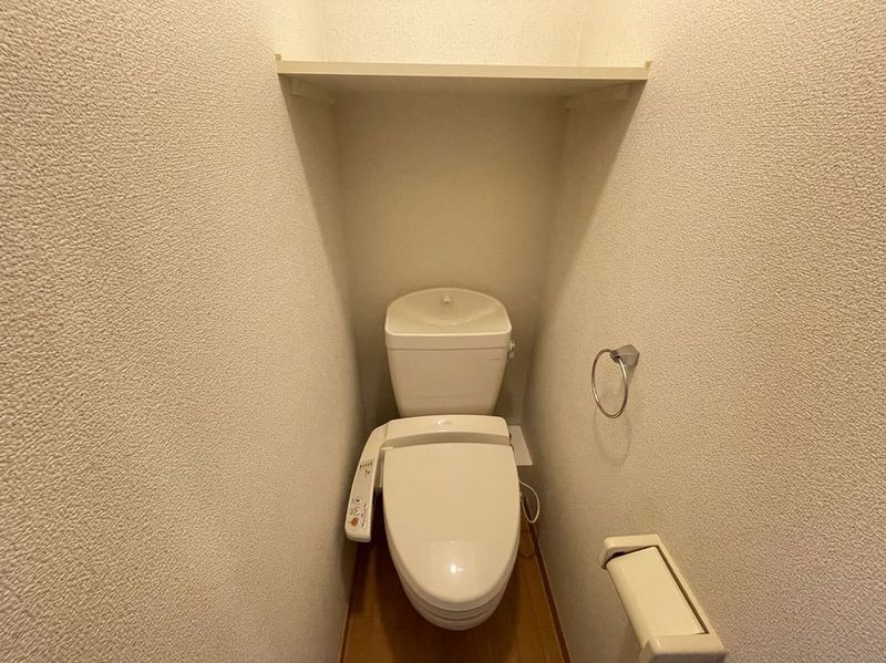 レオパレスソルシオン５ トイレ