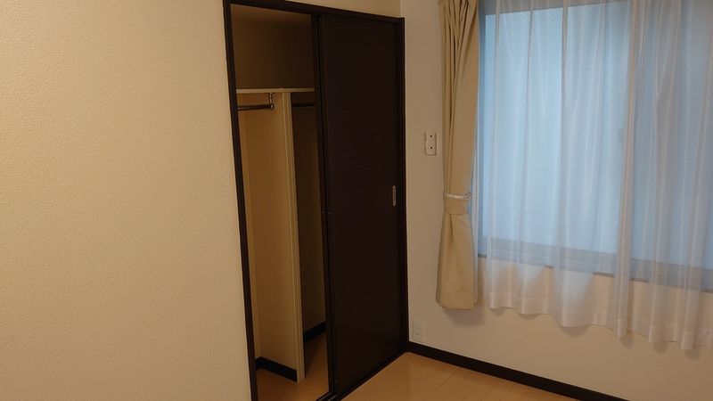 レオネクスト地行場 収納