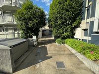 レオネクストクレディ エントランス