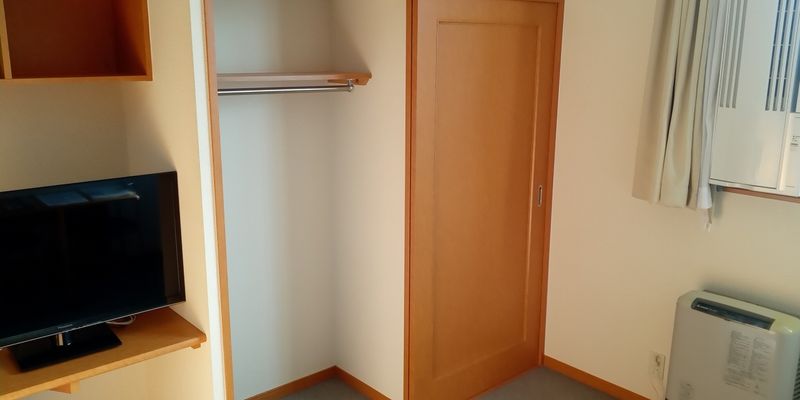 レオパレスルミエール 収納