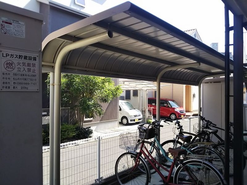 レオパレスＩＫＵＳＨＩ 共用部分