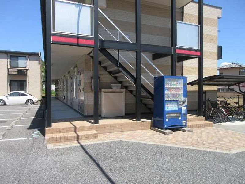 レオパレスリバストン　寄居 外観