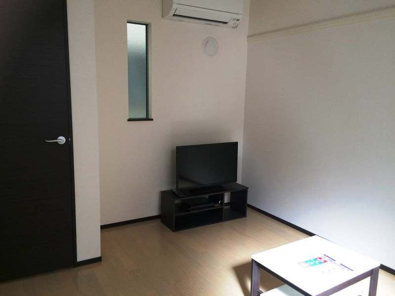 クレイノフィオーレ 居間