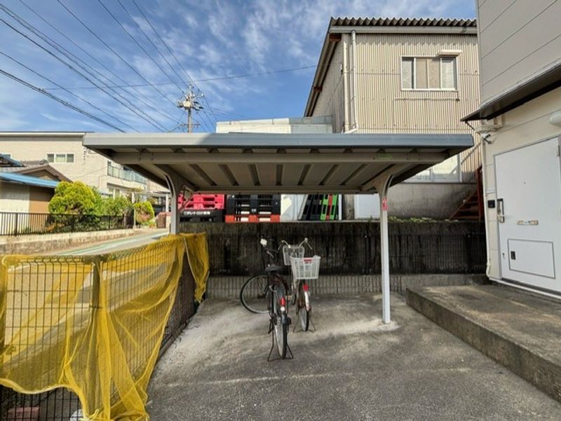 レオパレス二本木 共用部分
