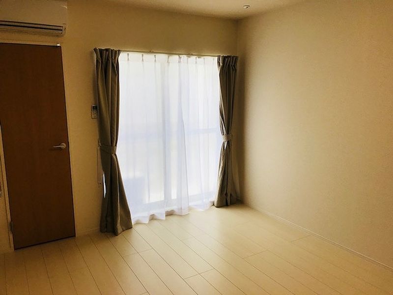 クレイノ熊切 収納