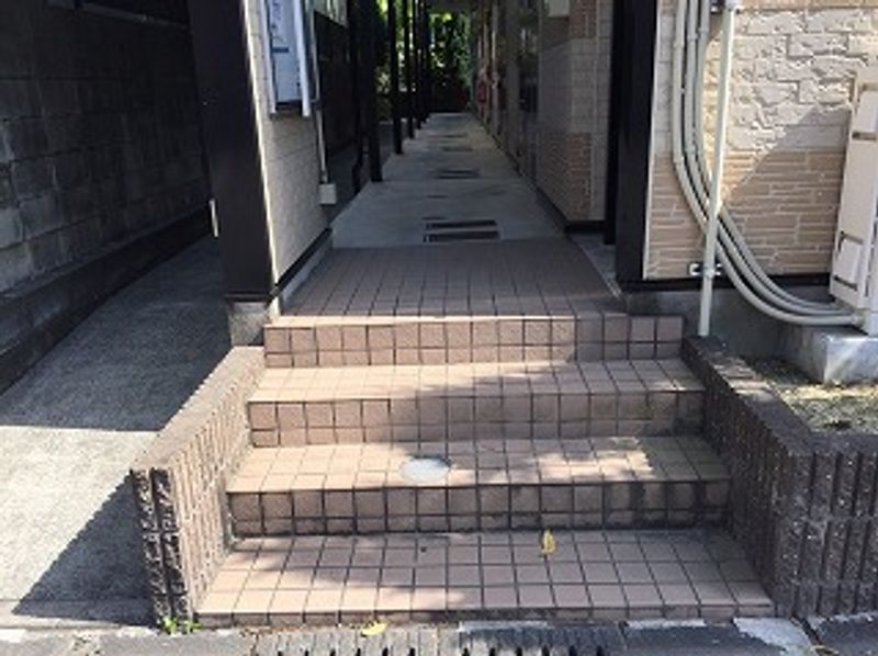 レオパレスＺＥＲＯ エントランス