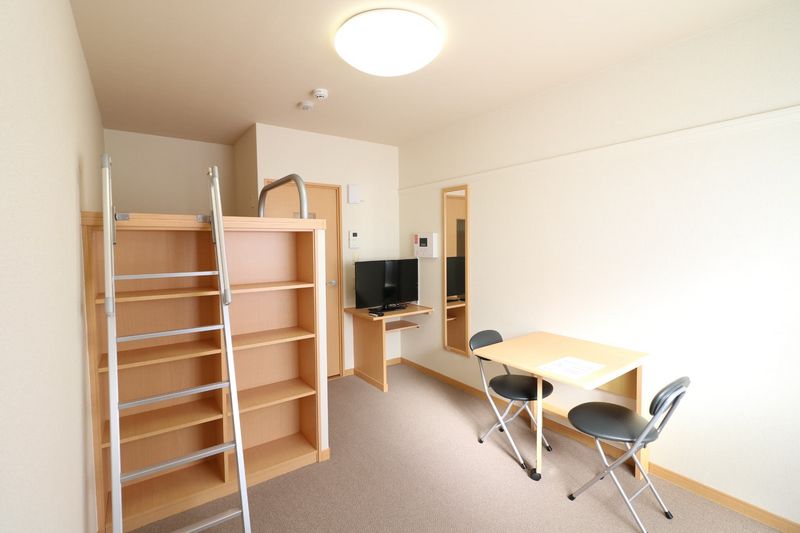 leopalace Meisei II 客厅