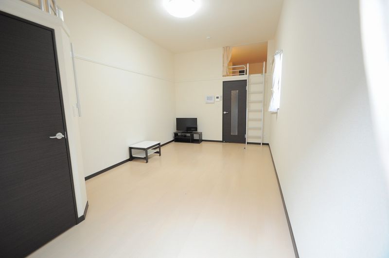 レオネクストグレイス紫蘭Ⅰ 居間