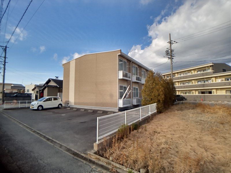 レオパレス宮前 駐車場