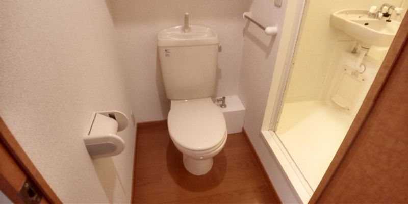 レオパレスエスポワール トイレ