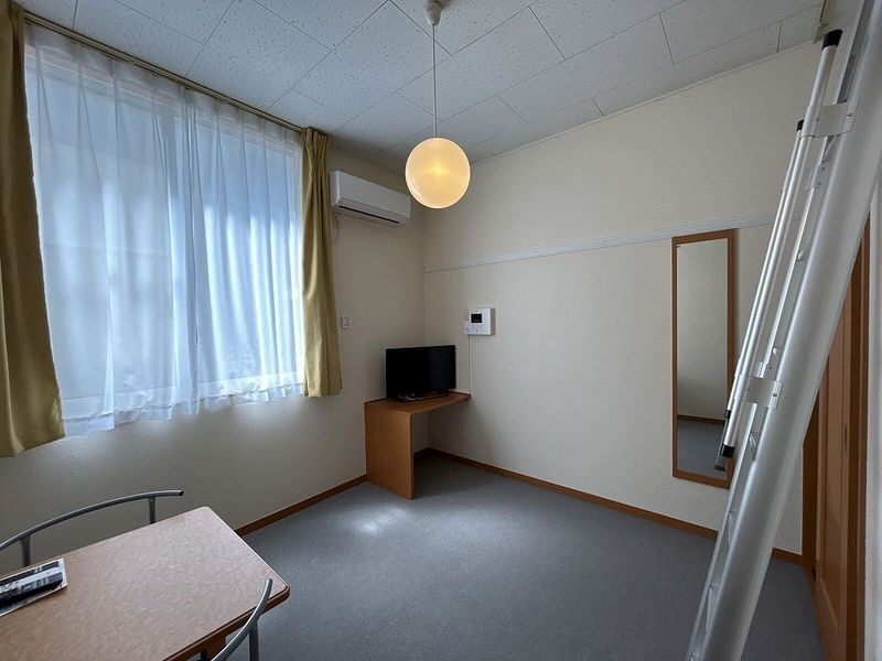 leopalace F&T II 거실