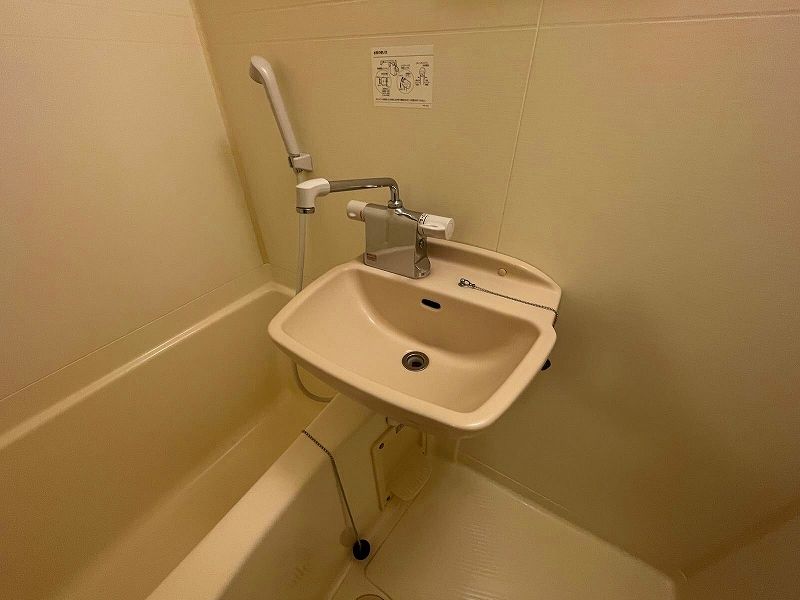 レオパレスステラハウス 洗面台