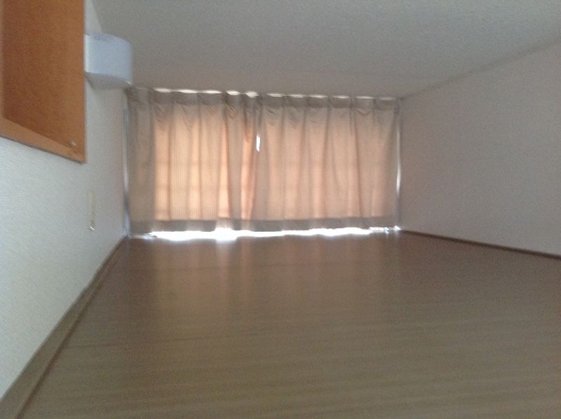 レオパレスシロヤシキ 収納