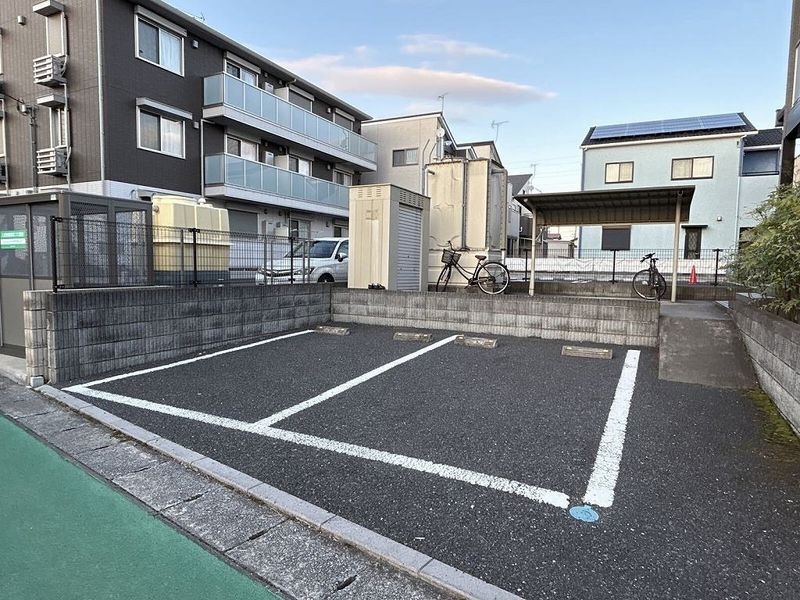 レオパレス芦田スマイルⅡ 駐車場