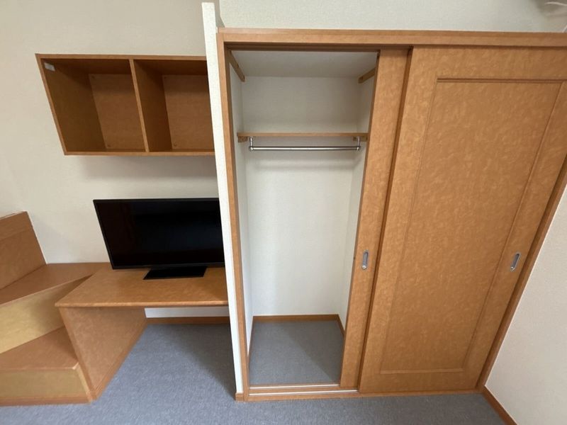 leopalace Nishi Hanuki Storage