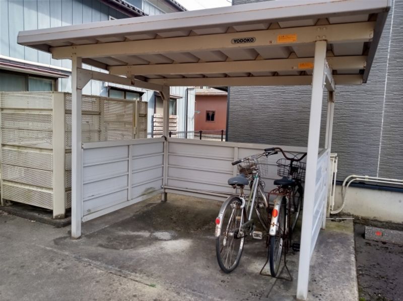 レオパレスアズ−ル 共用部分
