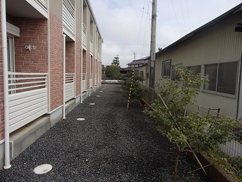 レオネクスト浦向 外観