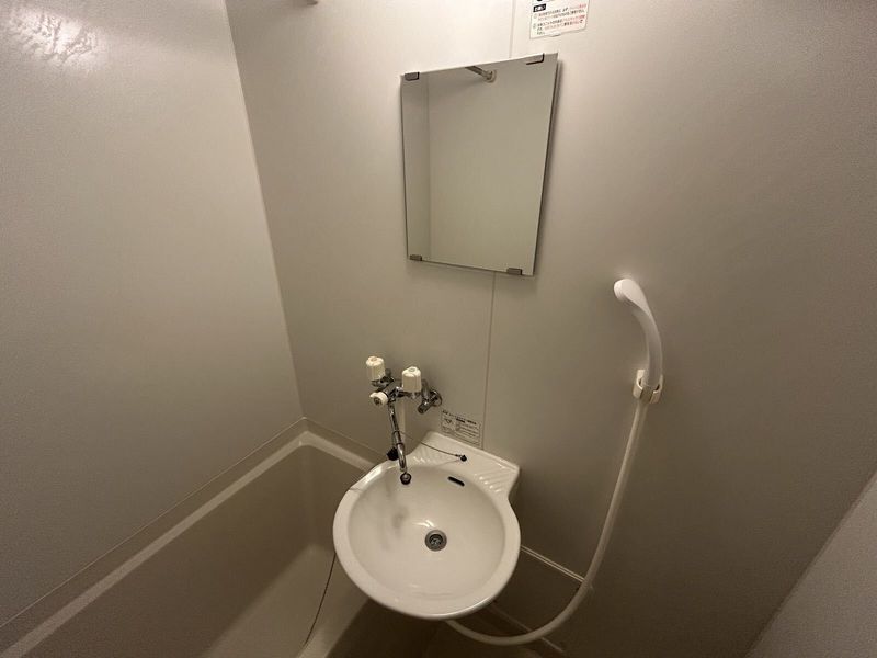 レオパレスブレセイ 洗面台