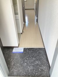 レオネクストパールソレイユ 玄関