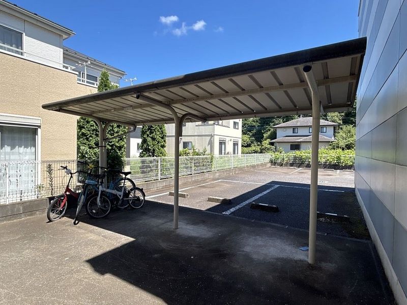 レオパレスＹＫＯキャンプツクバ 共用部分