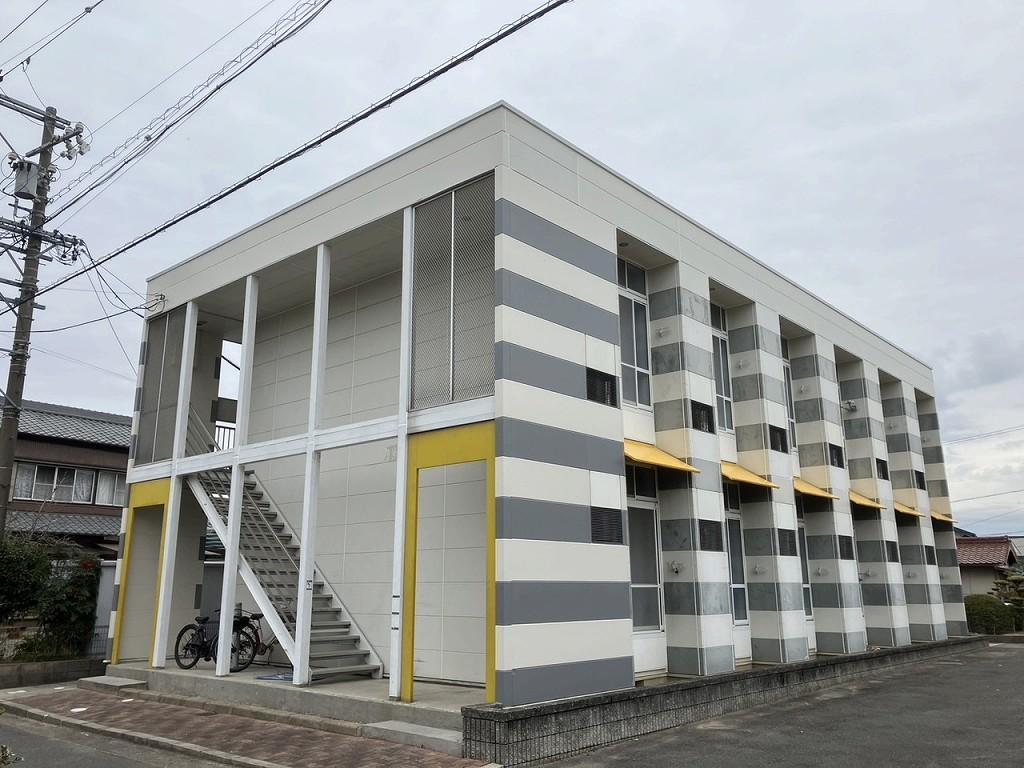 レオパレスＭ 205号室 1