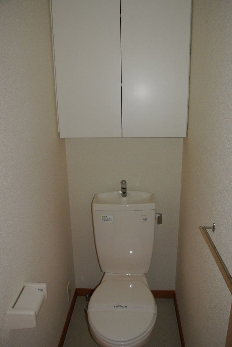 レオパレスシェルエトワール トイレ