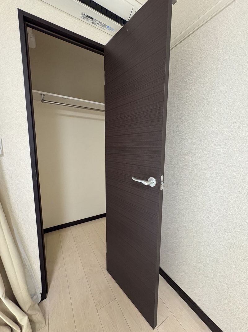 レオネクストクレセント赤池 収納
