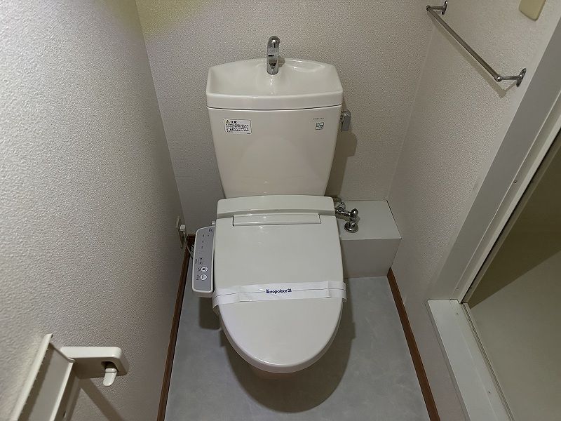 レオパレスメルベーユ トイレ
