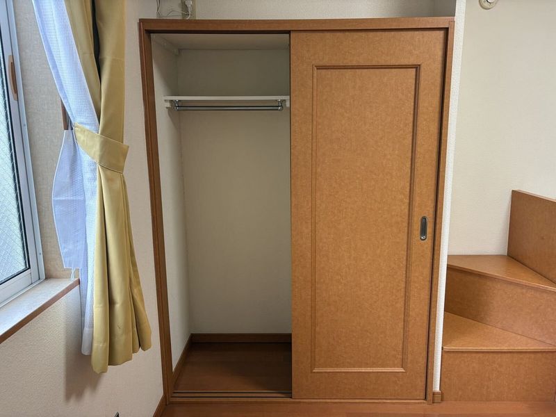 レオパレスゆきひょう 収納