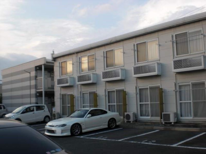 leopalace R210 Exterior