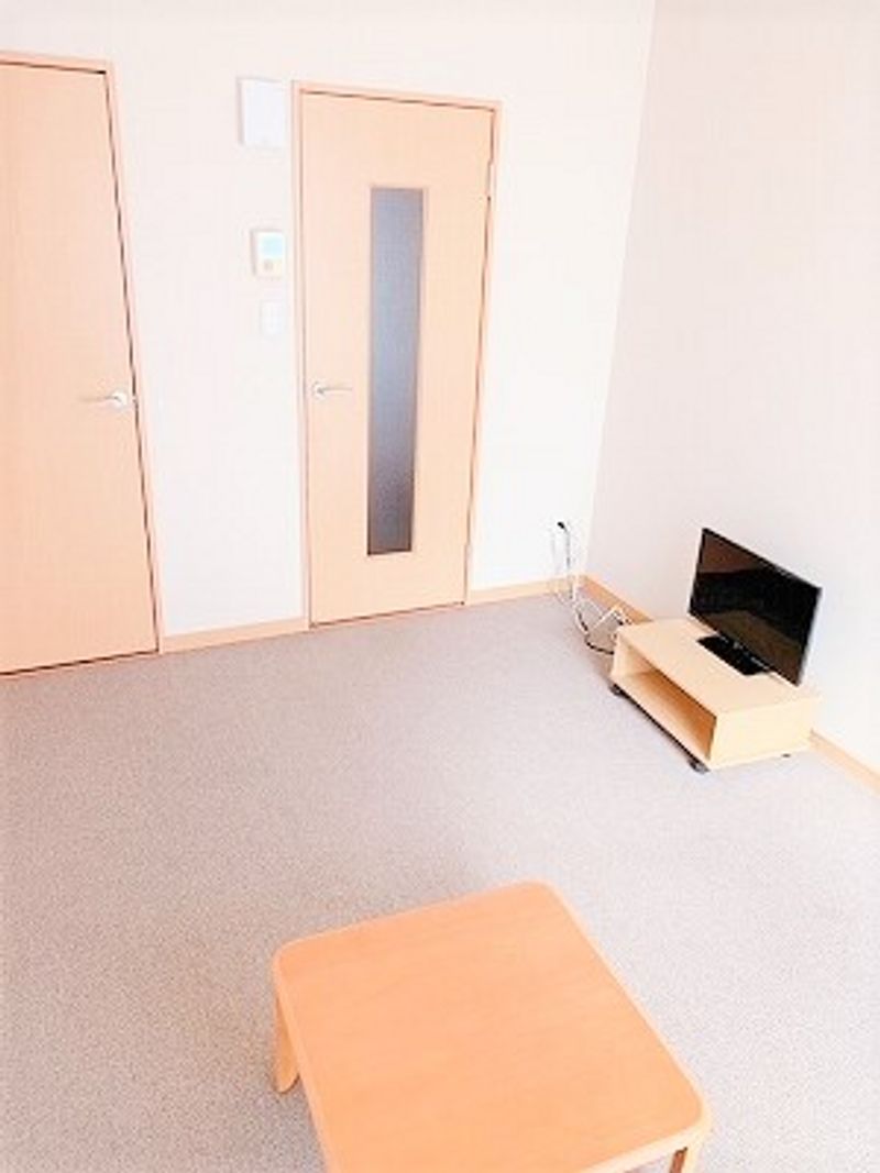 レオパレスデイジーヴィラⅡ 居間
