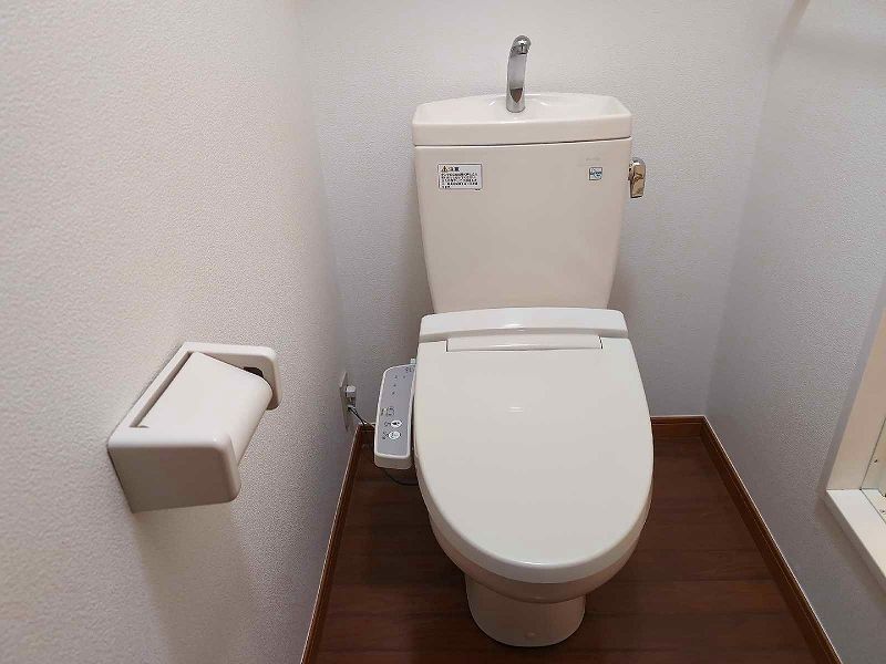 leopalace Grandchariot Toilet