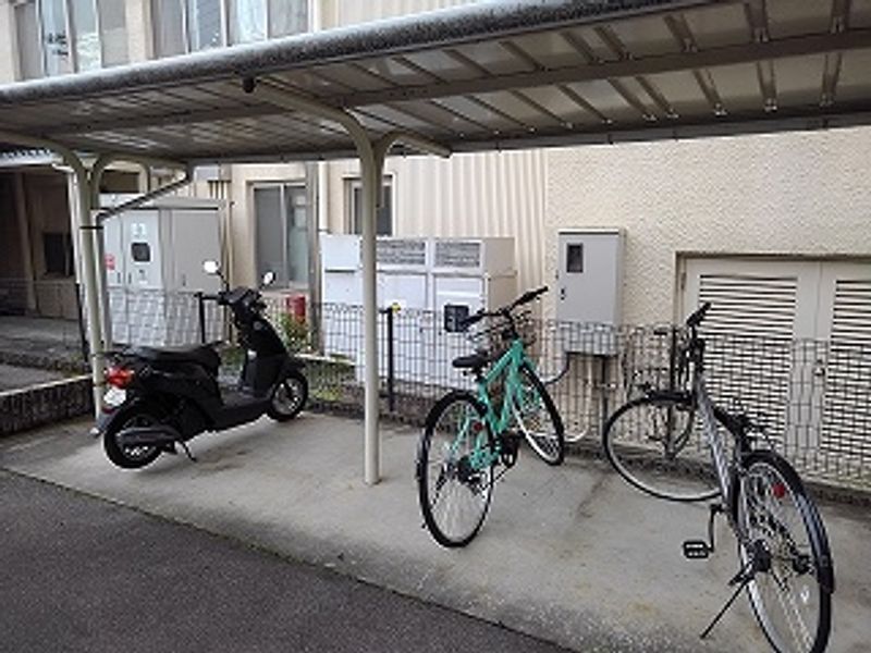 レオパレス睦 共用部分