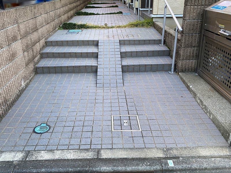 レオネクスト双葉 エントランス