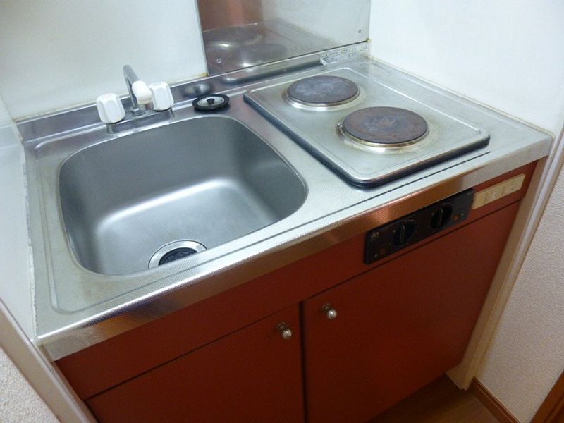 レオパレスＴｈｉｒｄ１００ キッチン