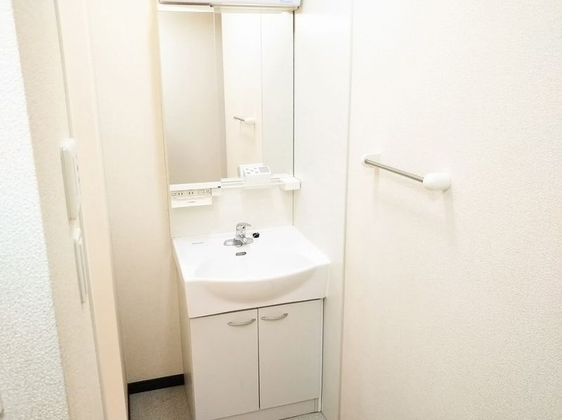 LEONEXT Kouya 세면실