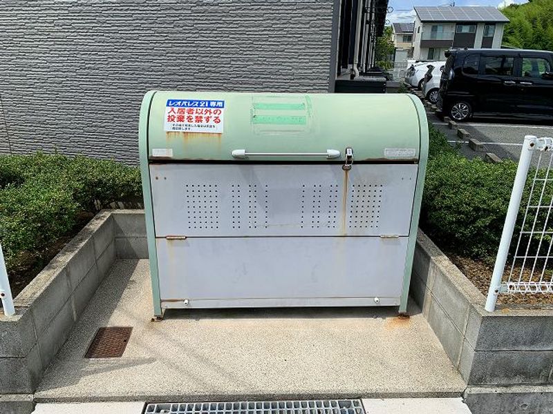 レオパレス光 共用部分