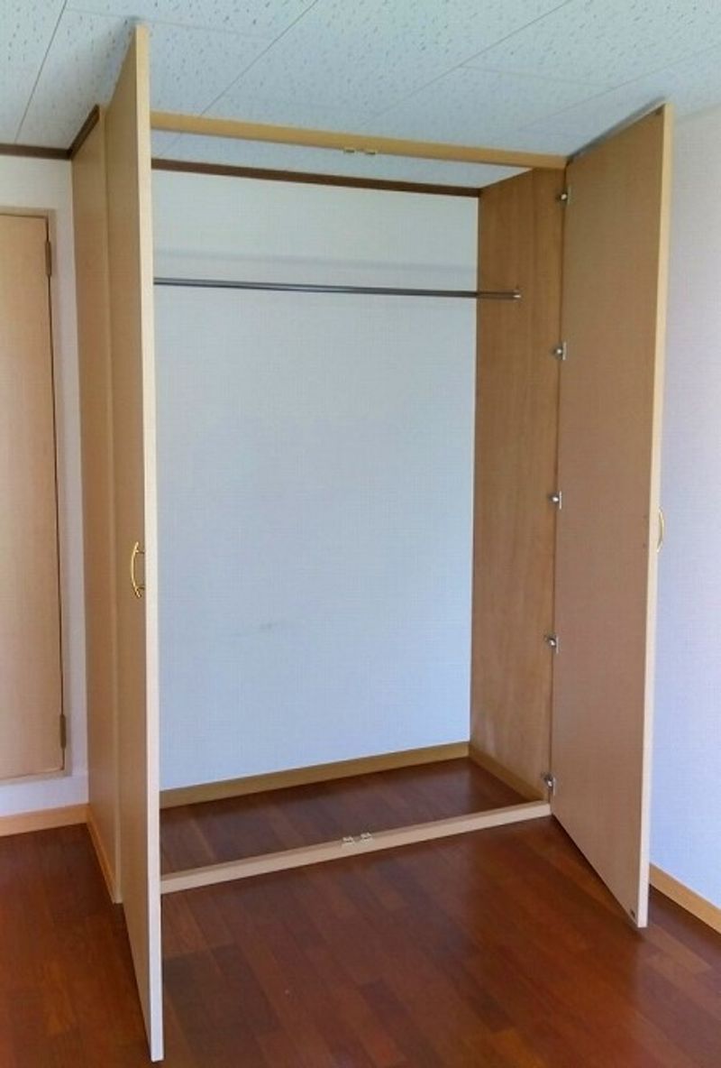 レオパレスシティーＢ 収納