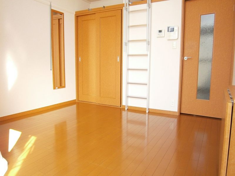 leopalace Shinanoji 客厅