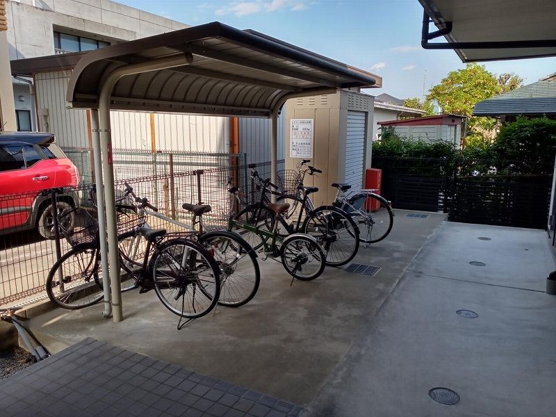 レオパレスペパーミント 共用部分