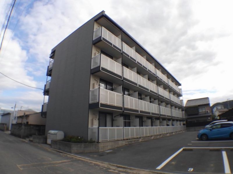 レオパレスＡ＆Ｋ　高松 外観
